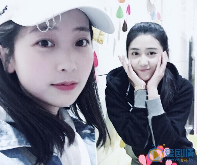费伟妮与人合照 费伟妮高清写真_费伟妮高清剧照