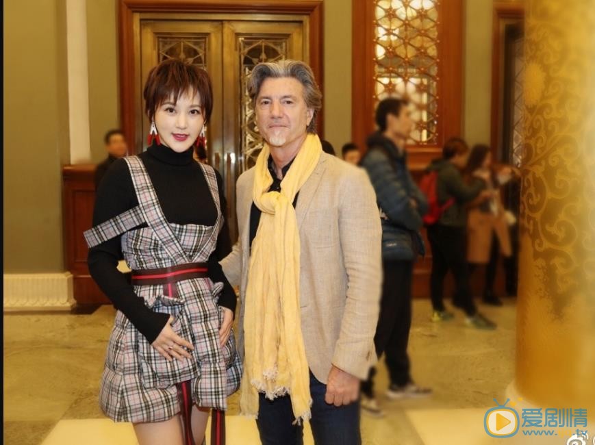 王子子红毯照 王子子高清写真_王子子高清剧照