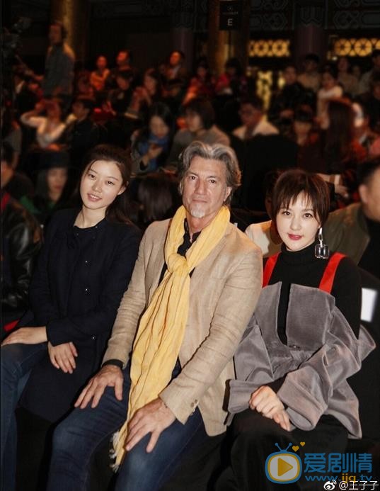 王子子红毯照 王子子高清写真_王子子高清剧照