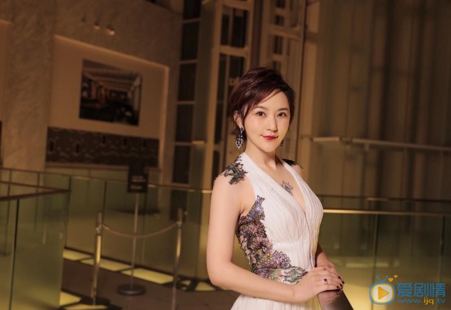 王子子气质大片 王子子高清写真_王子子高清剧照