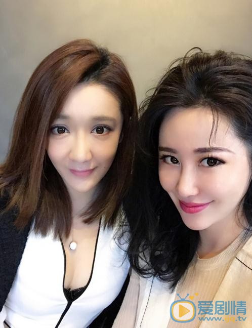 申奥与人合照 申奥高清写真_申奥高清剧照