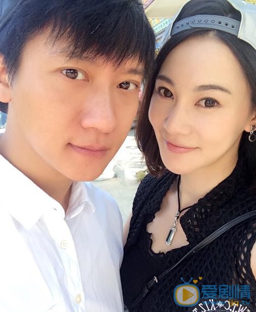 安雅萍和老公合照 安雅萍高清写真_安雅萍高清剧照