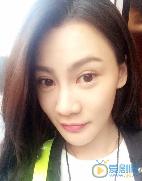 安雅萍生活照 安雅萍高清写真_安雅萍高清剧照