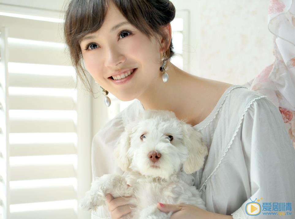 商蓉甜美写真 商蓉高清写真_商蓉高清剧照