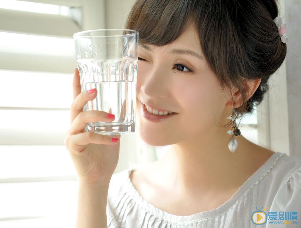 商蓉甜美写真 商蓉高清写真_商蓉高清剧照