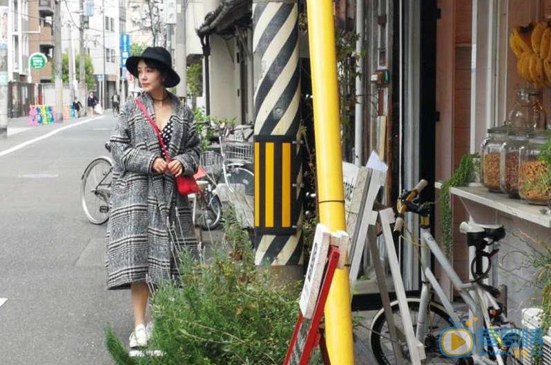 商蓉旅行生活照 商蓉高清写真_商蓉高清剧照