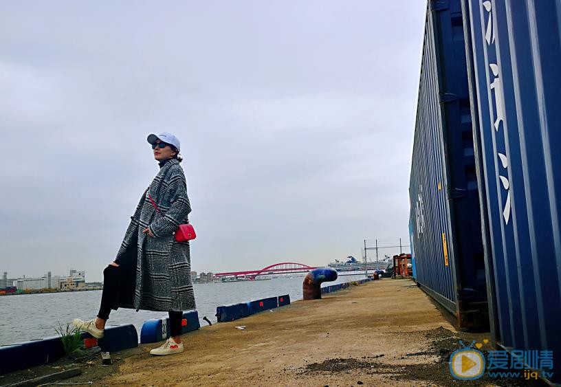 商蓉旅行生活照 商蓉高清写真_商蓉高清剧照