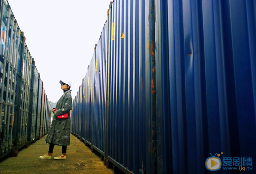 商蓉旅行生活照 商蓉高清写真_商蓉高清剧照