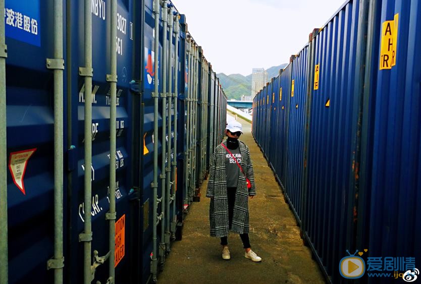 商蓉旅行生活照 商蓉高清写真_商蓉高清剧照