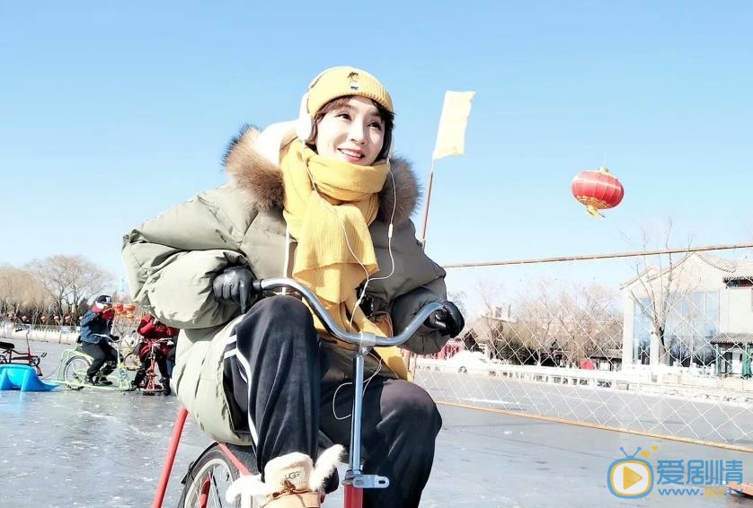 商蓉旅行生活照 商蓉高清写真_商蓉高清剧照