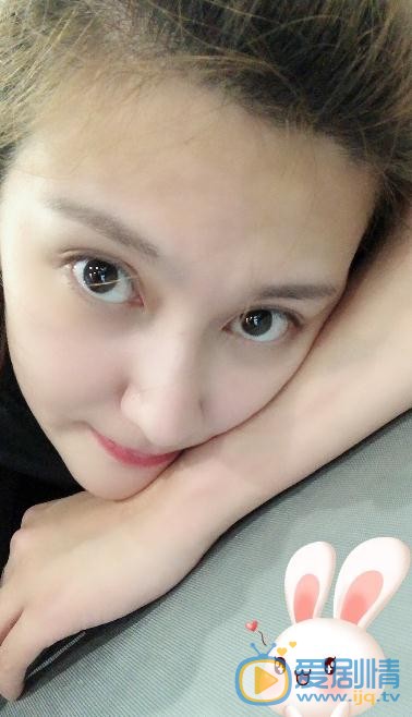 张澎澎生活照 张澎澎高清写真_张澎澎高清剧照