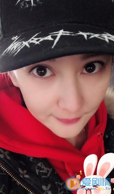 张澎澎生活照 张澎澎高清写真_张澎澎高清剧照