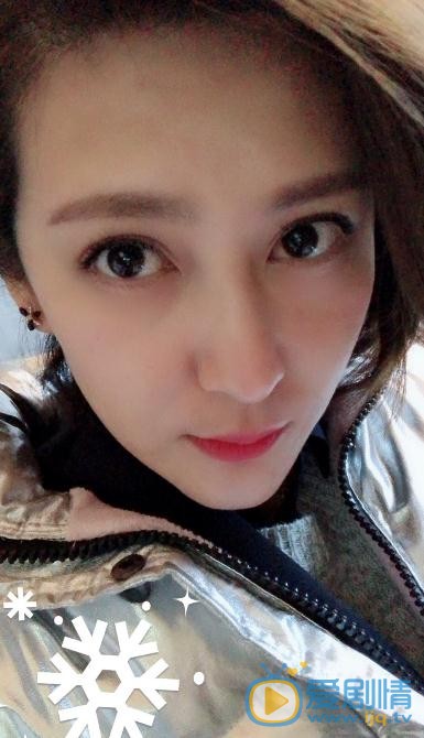 张澎澎生活照 张澎澎高清写真_张澎澎高清剧照