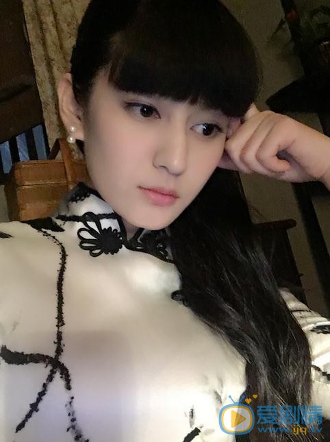 张澎澎片场照 张澎澎高清写真_张澎澎高清剧照