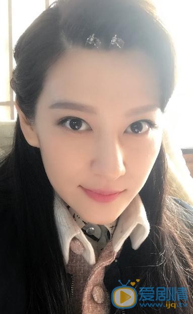 张澎澎生活照 张澎澎高清写真_张澎澎高清剧照