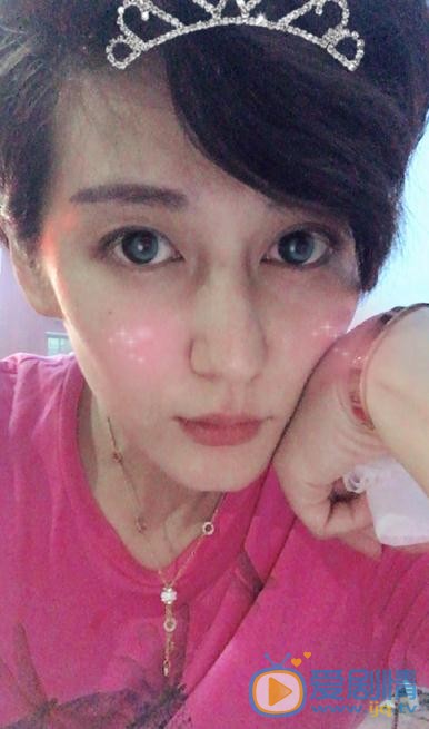 张澎澎片场照 张澎澎高清写真_张澎澎高清剧照