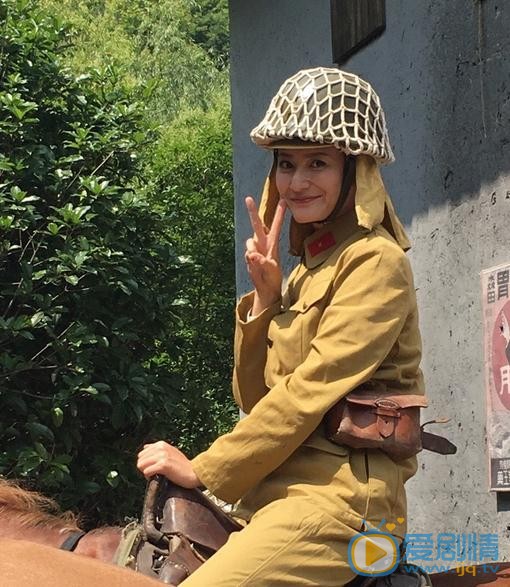 张澎澎片场照 张澎澎高清写真_张澎澎高清剧照