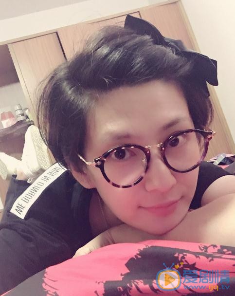 张澎澎生活照 张澎澎高清写真_张澎澎高清剧照