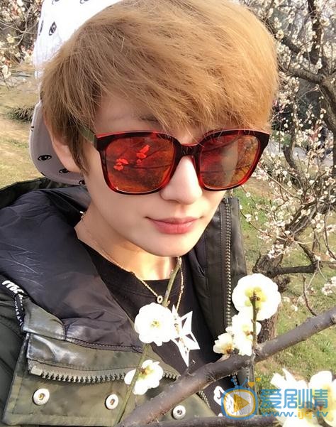 张澎澎生活照 张澎澎高清写真_张澎澎高清剧照