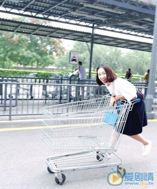 魏宸靓生活照 魏宸靓高清写真_魏宸靓高清剧照