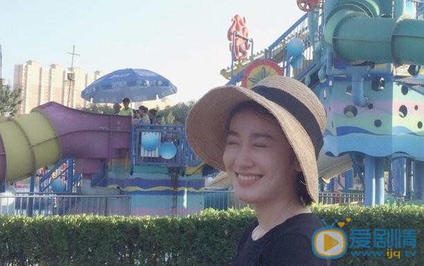 魏宸靓生活照 魏宸靓高清写真_魏宸靓高清剧照