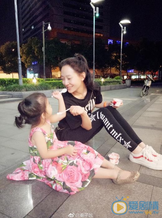 秦子越亲子照 秦子越高清写真_秦子越高清剧照