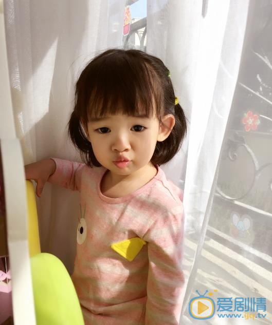 秦子越女儿照片 秦子越女儿照片