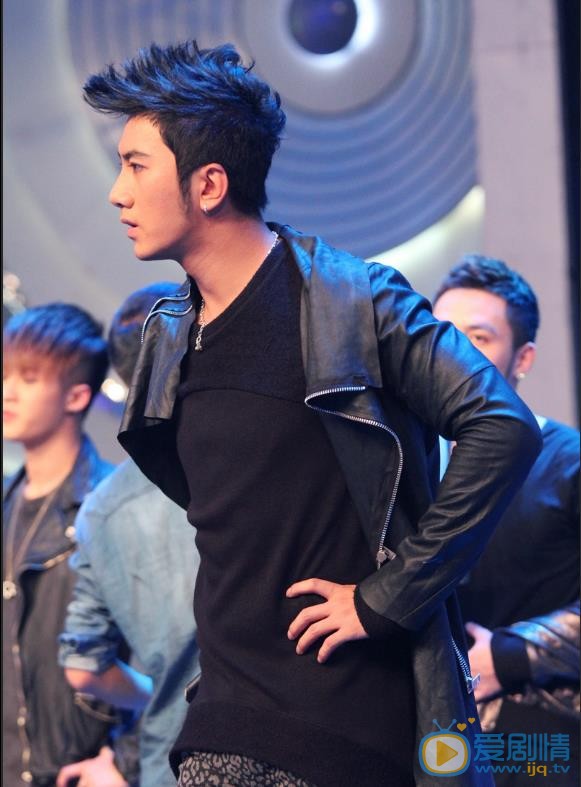 肖顺尧活动节目照 肖顺尧高清写真_肖顺尧高清剧照