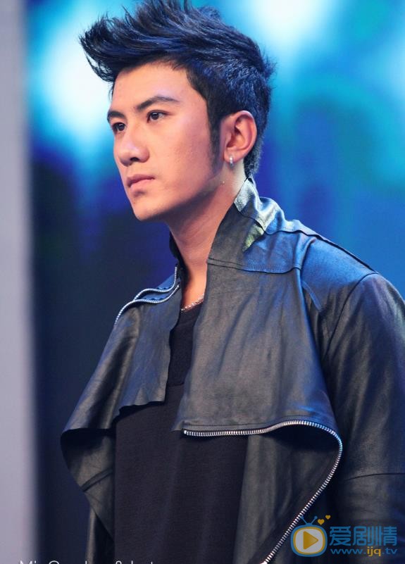 肖顺尧活动节目照 肖顺尧高清写真_肖顺尧高清剧照