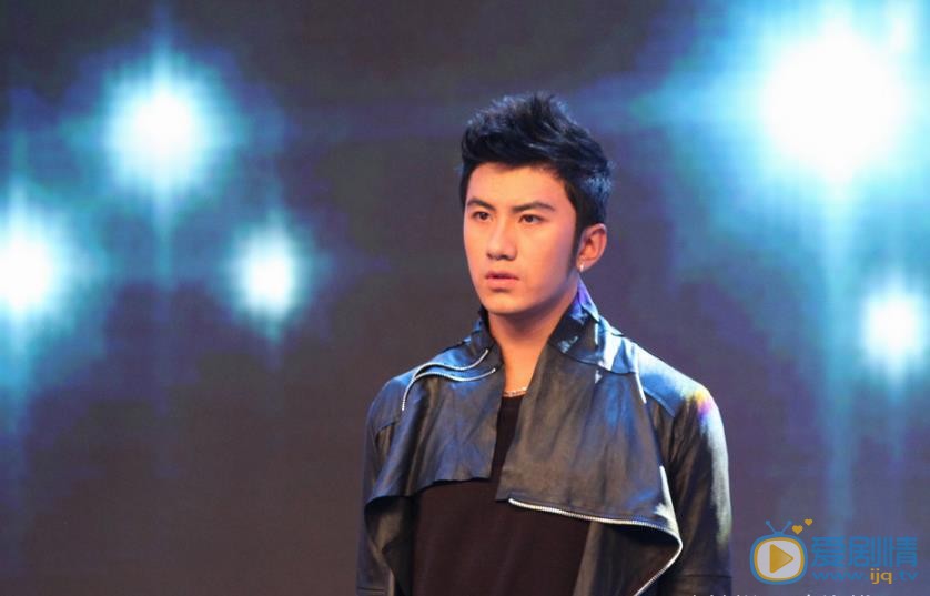 肖顺尧活动节目照 肖顺尧高清写真_肖顺尧高清剧照