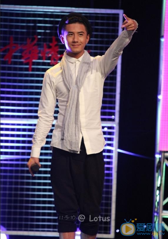 肖顺尧活动节目照 肖顺尧高清写真_肖顺尧高清剧照