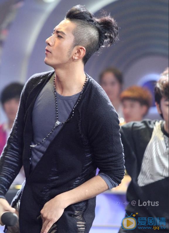 肖顺尧活动节目照 肖顺尧高清写真_肖顺尧高清剧照