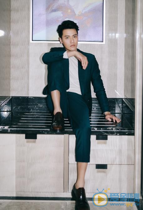 张睿家写真 张睿家高清写真_张睿家高清剧照