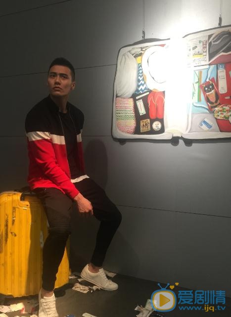 张睿家生活照 张睿家高清写真_张睿家高清剧照