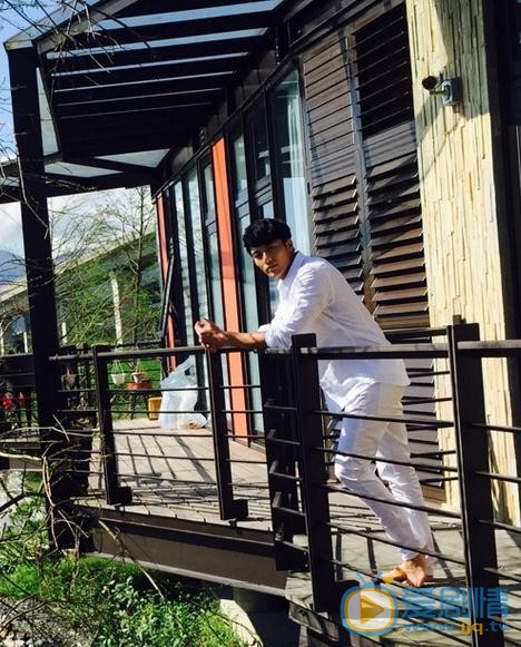 张睿家生活照 张睿家高清写真_张睿家高清剧照