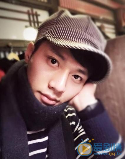 张睿家生活照 张睿家高清写真_张睿家高清剧照