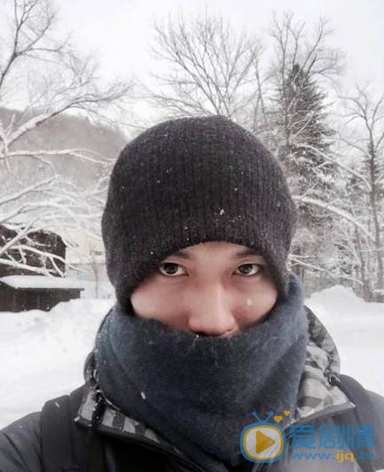 张睿家生活照 张睿家高清写真_张睿家高清剧照