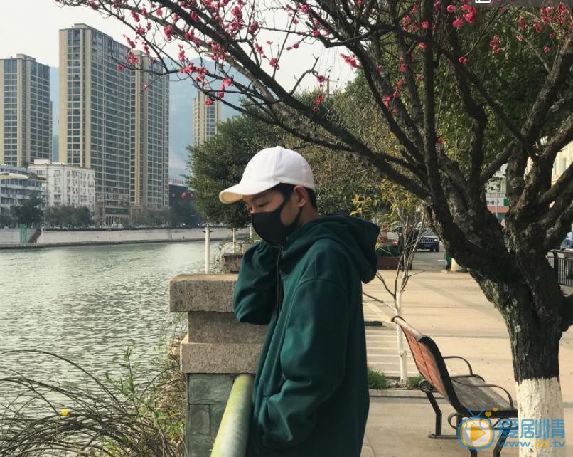王锵生活照 王锵高清写真_王锵高清剧照