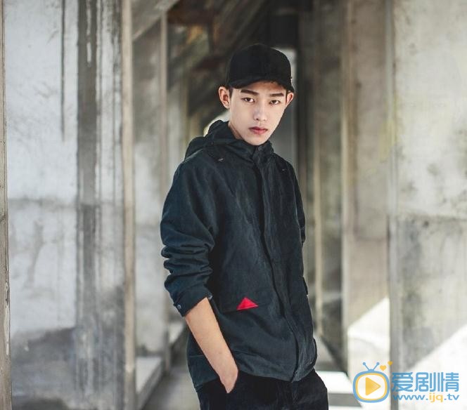王锵帅气写真 王锵高清写真_王锵高清剧照
