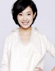 爱情的边疆华敏是谁演的？华敏扮演者王佳佳个人资料、写真及生活照欣赏