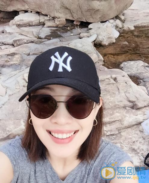 爱情的边疆华敏是谁演的？华敏扮演者王佳佳个人资料、写真及生活照欣赏