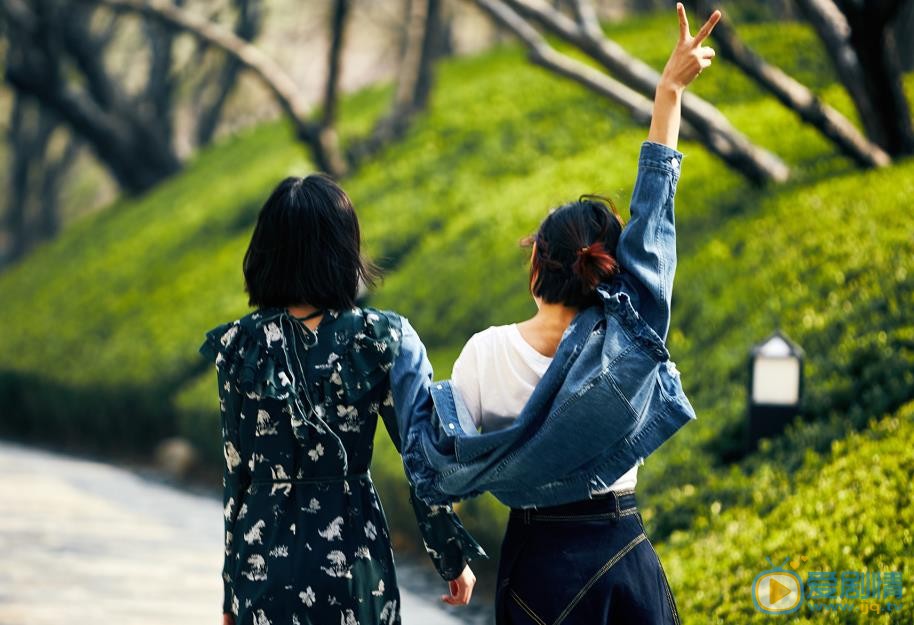 屈玥闺蜜写真 屈玥高清写真_屈玥高清剧照