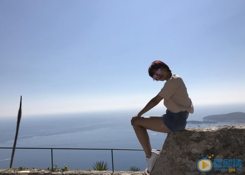 屈玥旅行照 屈玥高清写真_屈玥高清剧照