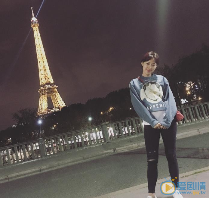 屈玥旅行照 屈玥高清写真_屈玥高清剧照