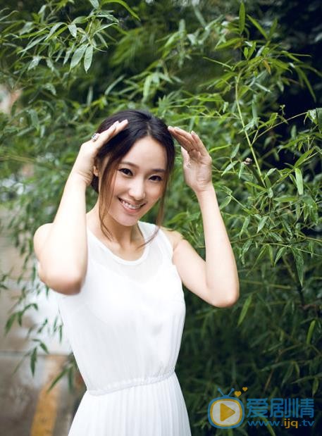 屈玥青涩写真 屈玥高清写真_屈玥高清剧照