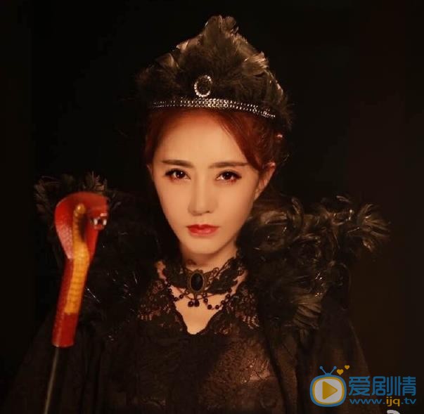 梁晶晶片场照 梁晶晶高清写真_梁晶晶高清剧照