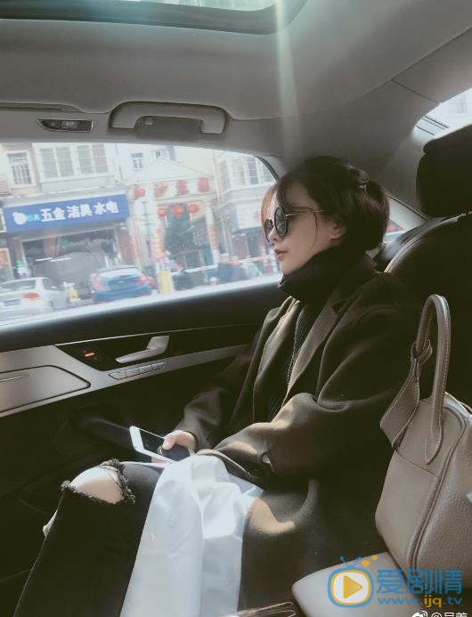吴恙街拍照 吴恙高清写真_吴恙高清剧照