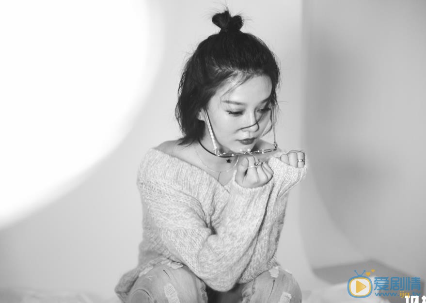 吴恙时尚大片 吴恙高清写真_吴恙高清剧照