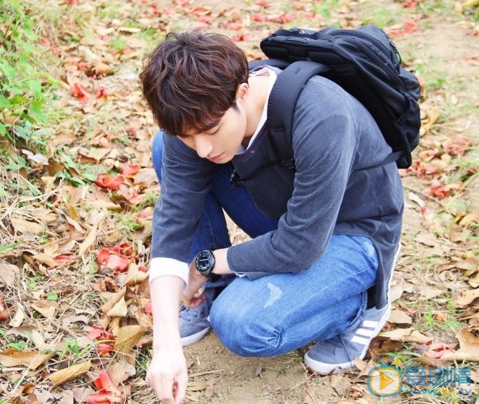 李思阳生活照 李思阳高清写真_李思阳高清剧照