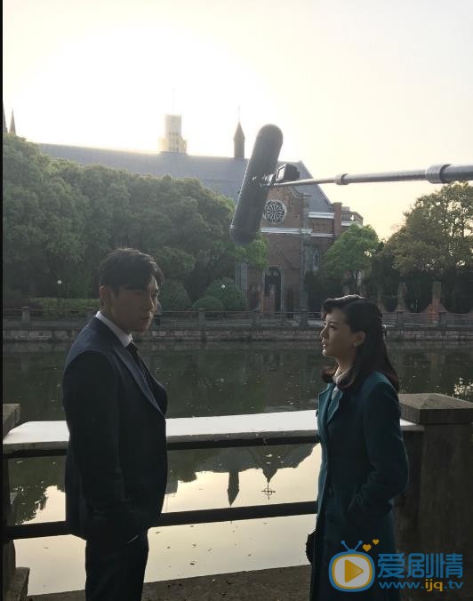 王馨可片场照 王馨可高清写真_王馨可高清剧照